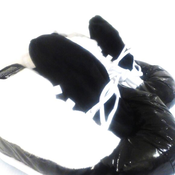 Adult Unisex SLIPPERS Novelty Slippers Large Soccer Puffy Slippers Ankle Boot - Picture 1 of 8